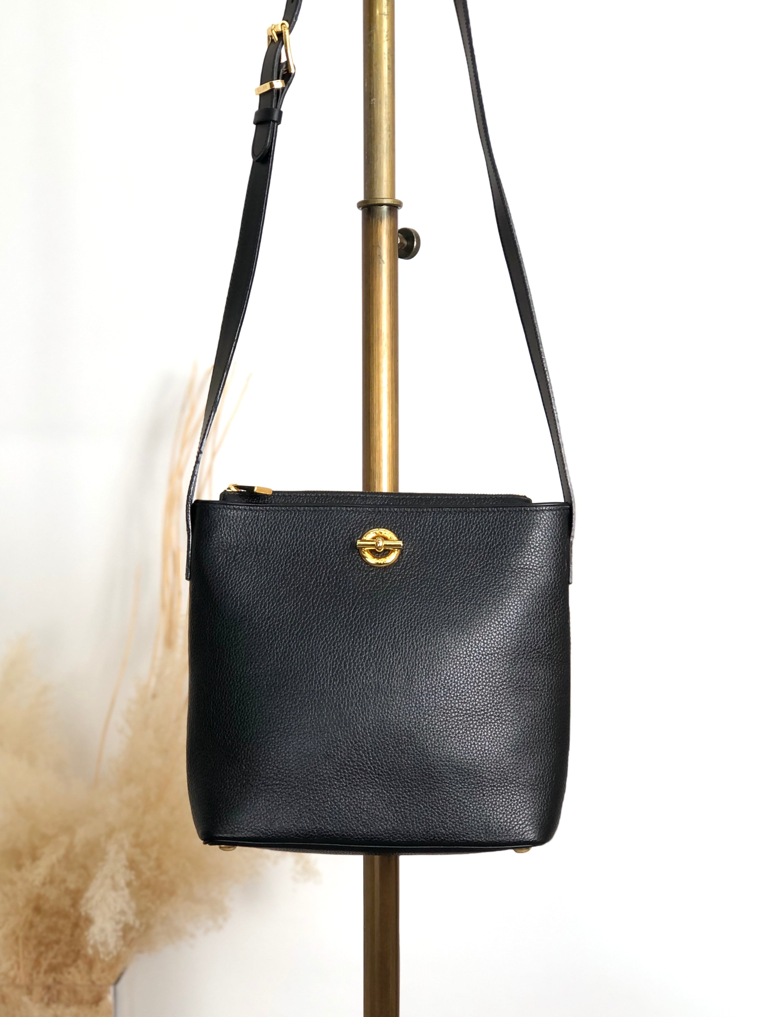 CELINE セリーヌ ショルダーバッグ ブラック マンテル レザー vintage ヴィンテージ オールド agj7jw