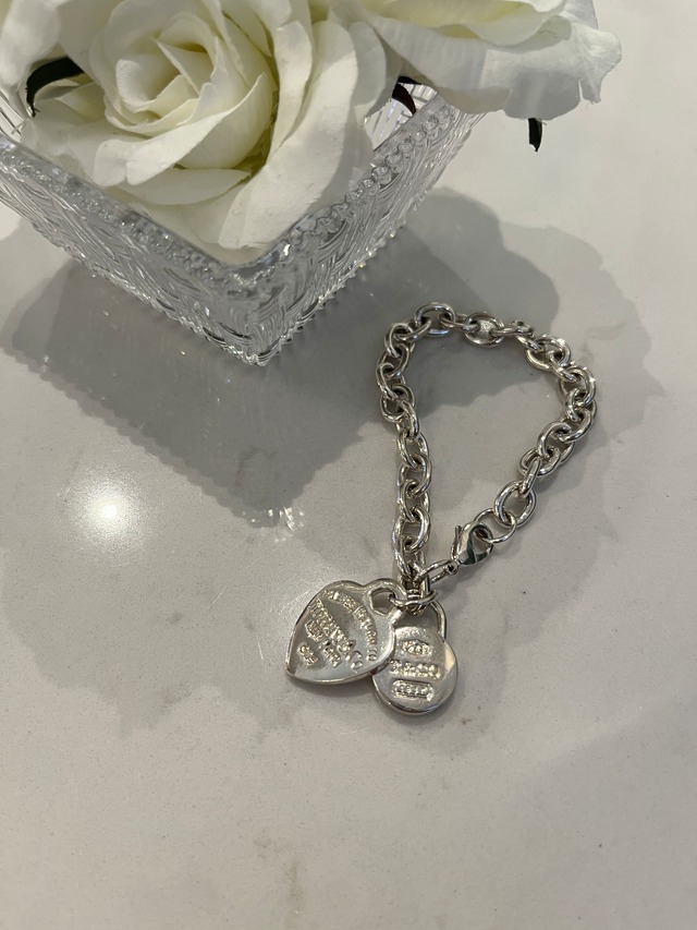 Tiffany&Co./  "RETURN TO TIFFANY" heart tag & round tag chain bracelet .