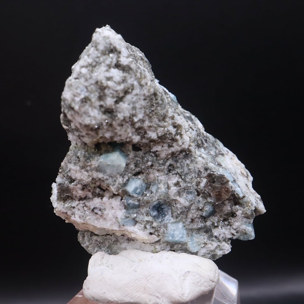 自主採掘！アクアマリン カリフォルニア産 30.7g AQ340 原石 鉱物