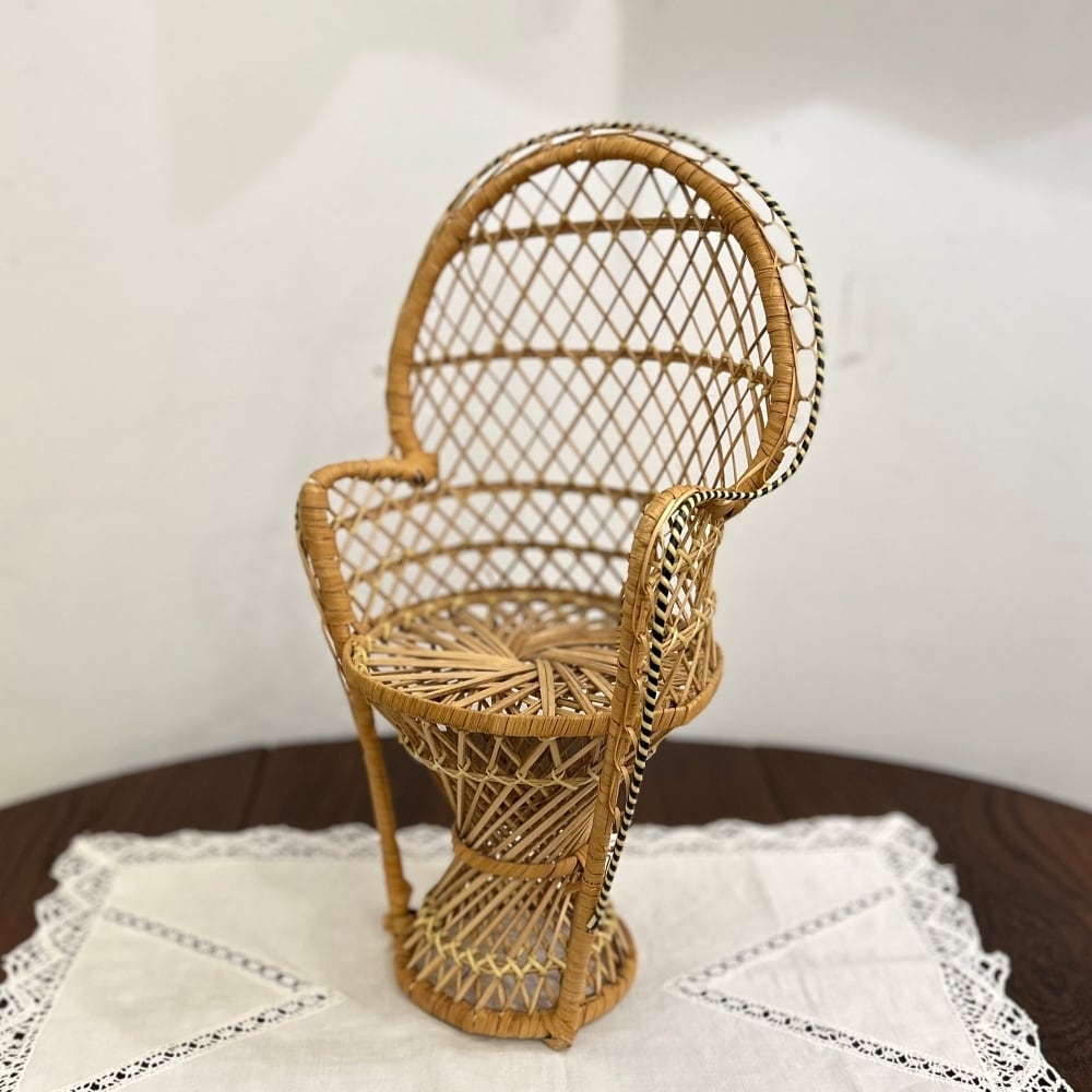 ☆イギリスアンティークチェア籐　ピンク ☆イギリスアンティークチェア籐ピンク