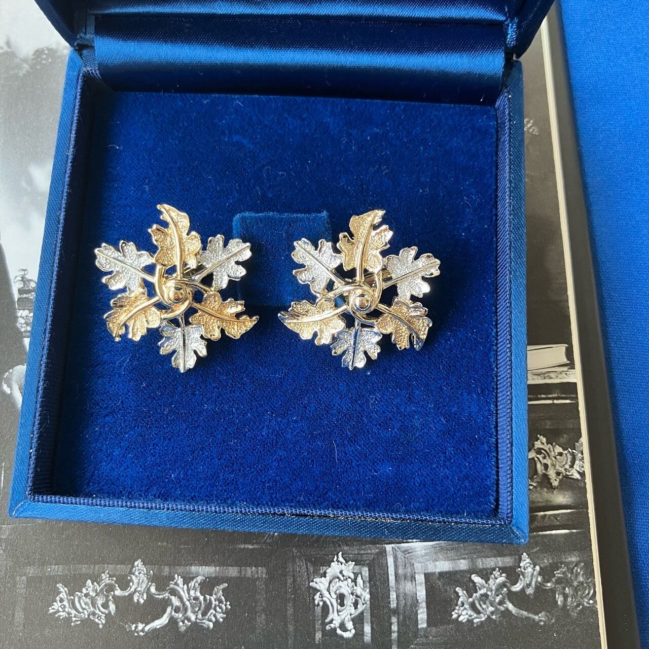 Sarah Coventry | LEO VINTAGE レオヴィンテージ