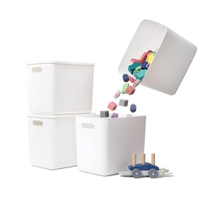 【在庫のみ】プラスチック 収納ボックス 蓋付き 約 幅30×奥行20.5×高さ25(cm) 約15 L 積み重ねボックス、押し入れ/居間/台所 収納4個セット(白 4L)