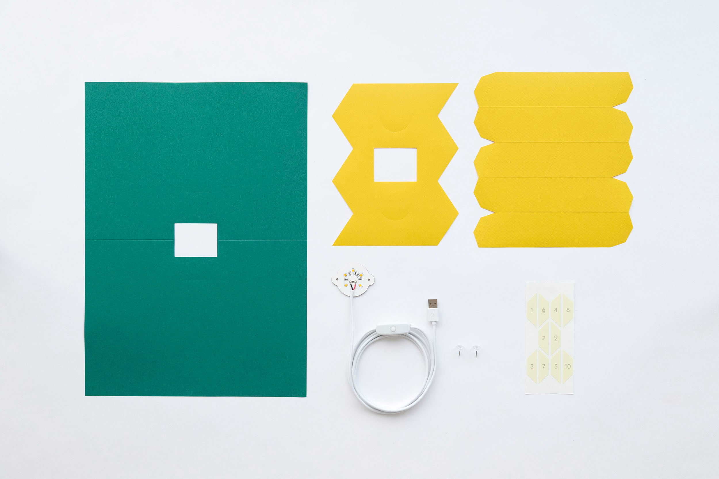 ZAGU（ザグ） | POSTER LIGHT