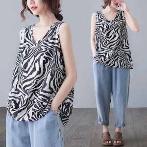 ZEBRA V-NECK SLEEVELESS A-LINE TOP 1color M-13761