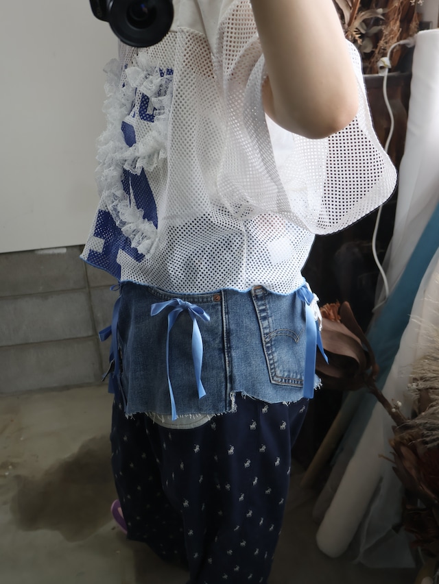 frill ribbon game shirt