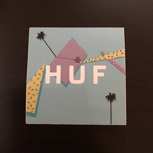 【ST-358】Huf Skateboard ハフ スケートボード ステッカー 1986 10×10