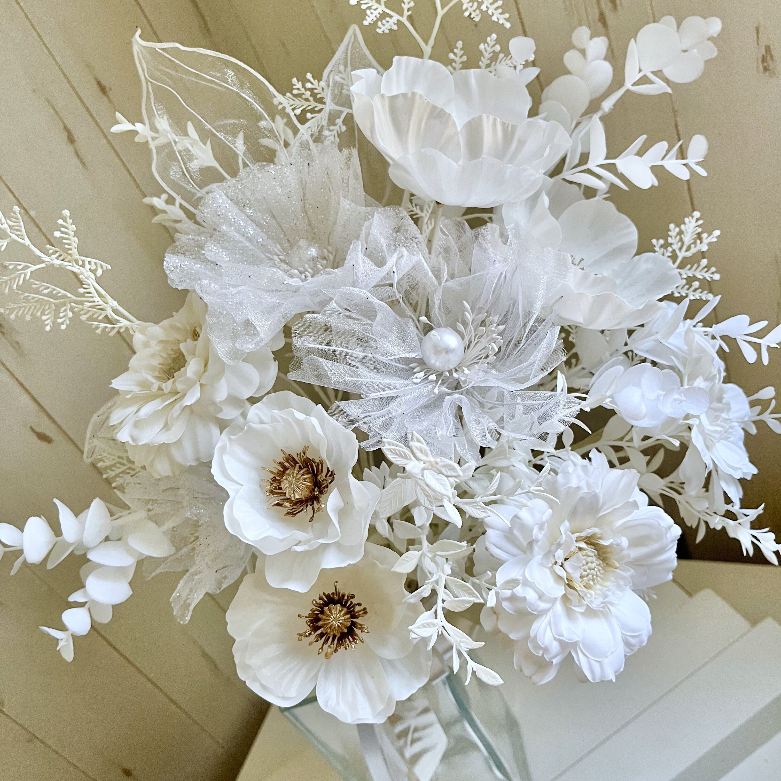 ホワイト ブーケ ブートニア