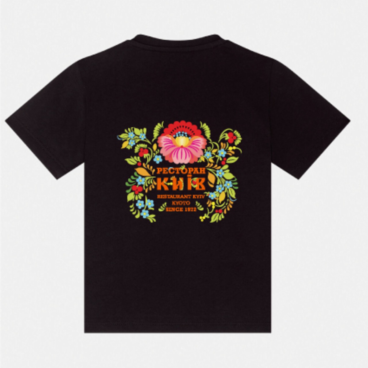 2022年ウクライナ・デザイン花　オリジナルＴシャツ（ブラック）