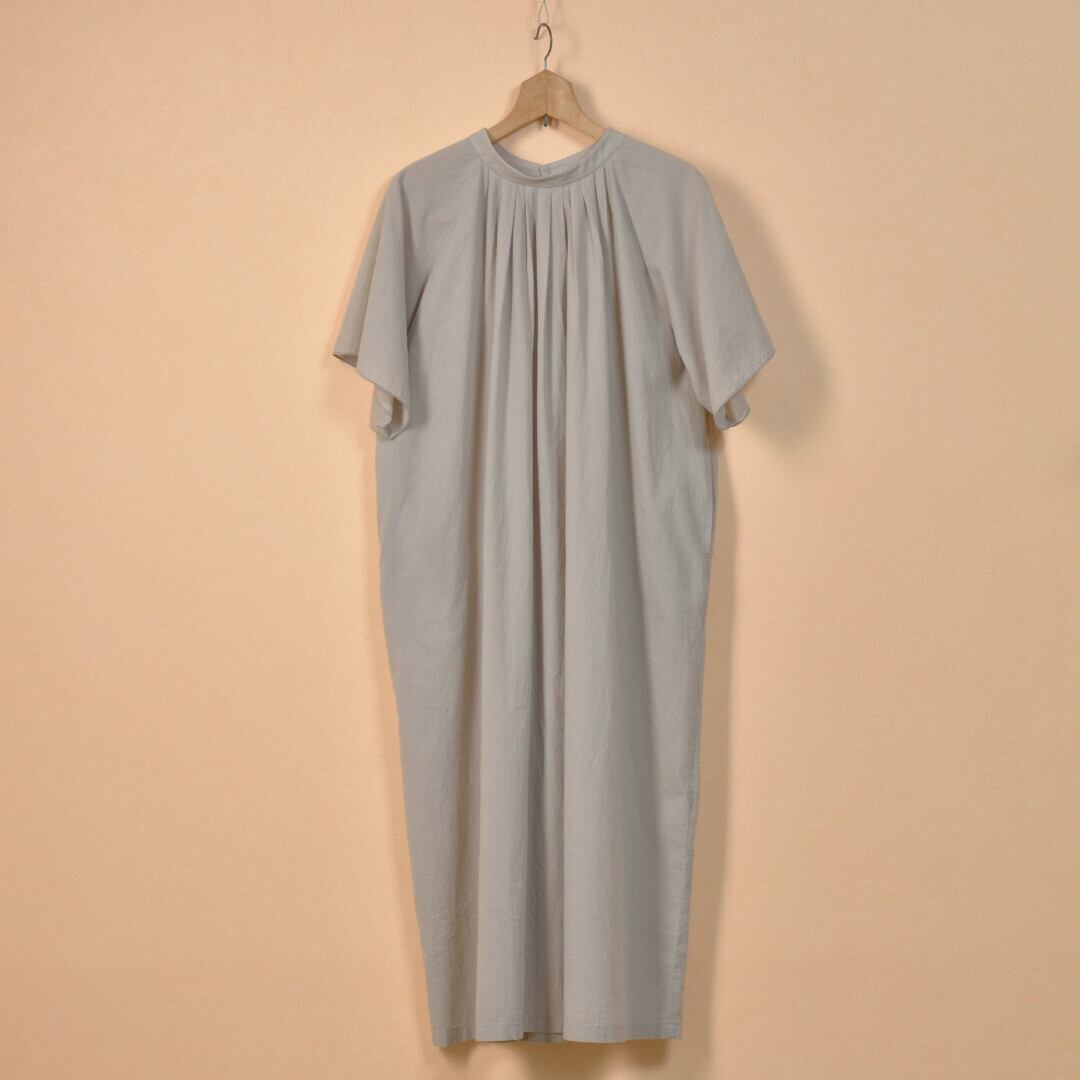 evam eva エヴァムエヴァ コットンローン・ワンピース cotton lawn one-piece ・セージ 薄く透け感のあるコットンの生地をたっぷりと使用しましたワンピースです【送料無料】