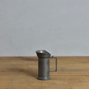 Pewter Measure Cup / ピューター メジャーカップ 〈計量カップ・ペン立て・花器・一輪挿し・アンティーク・ヴィンテージ〉 112260