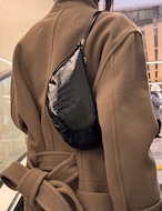 【新作5%OFF・3日間】牛革100%・Curve Bag_onecolor