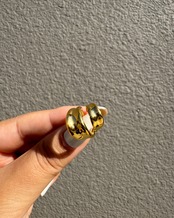 fake double hoop pierce