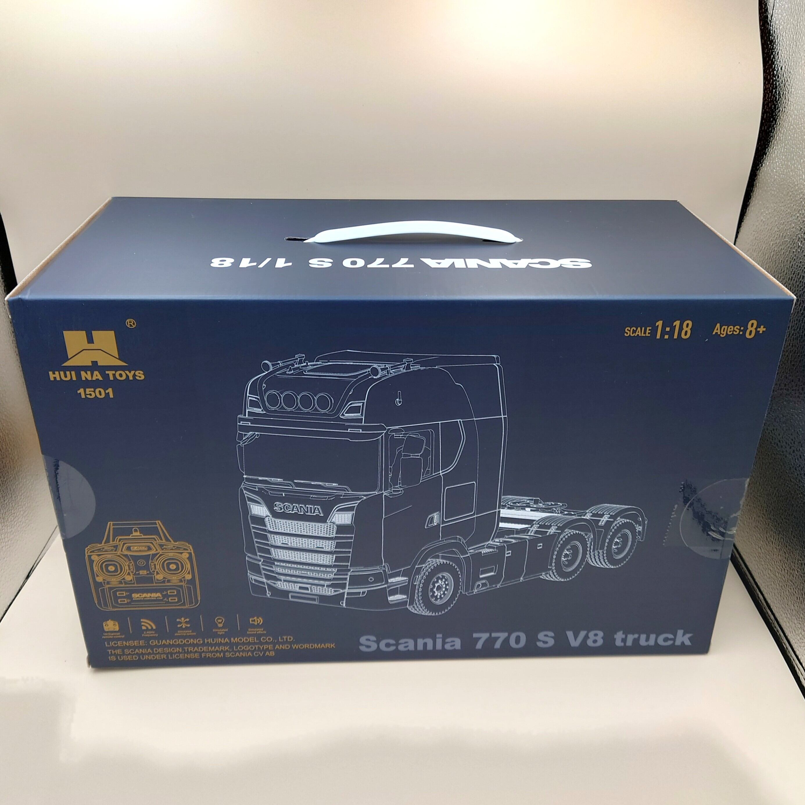 1/18 スカニア SKANIA770S シルバー ラジコン大型トラック トレーラー