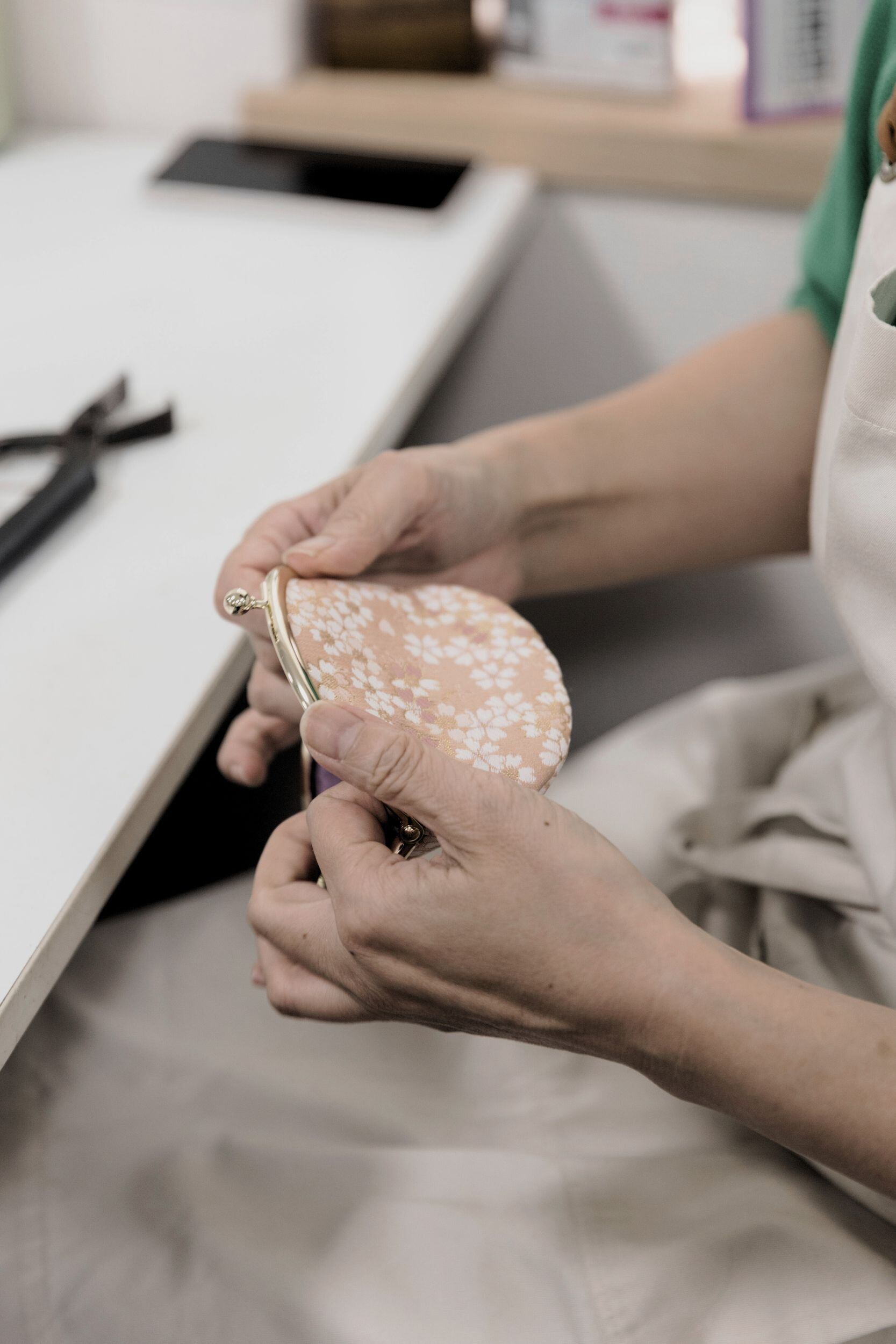 西陣織がま口財布 SAKURA / NWG1 | Tomorrow Fabric