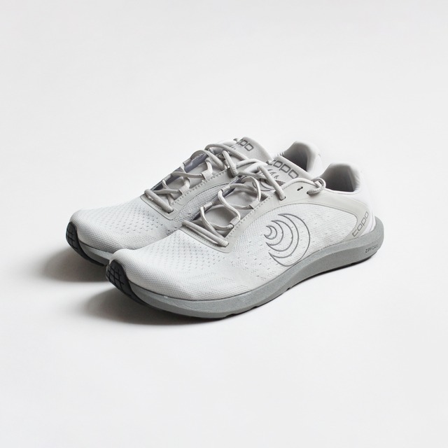 Topo Athletic（トポ アスレチック） ST-6 MENS - Grey/Grey ロードランニングシューズ