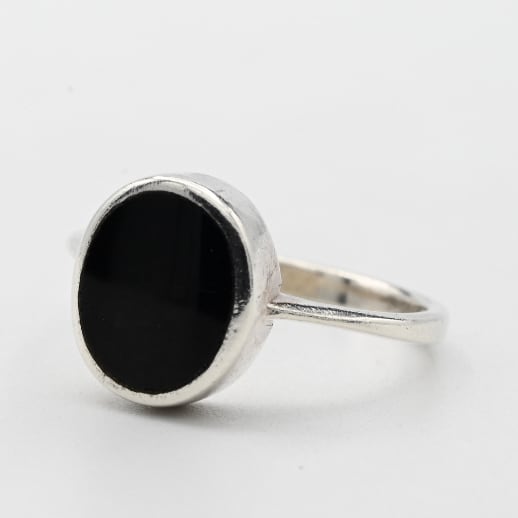Black Onyx Inlay Rounded Top Design Ring #8.5 / Denmark