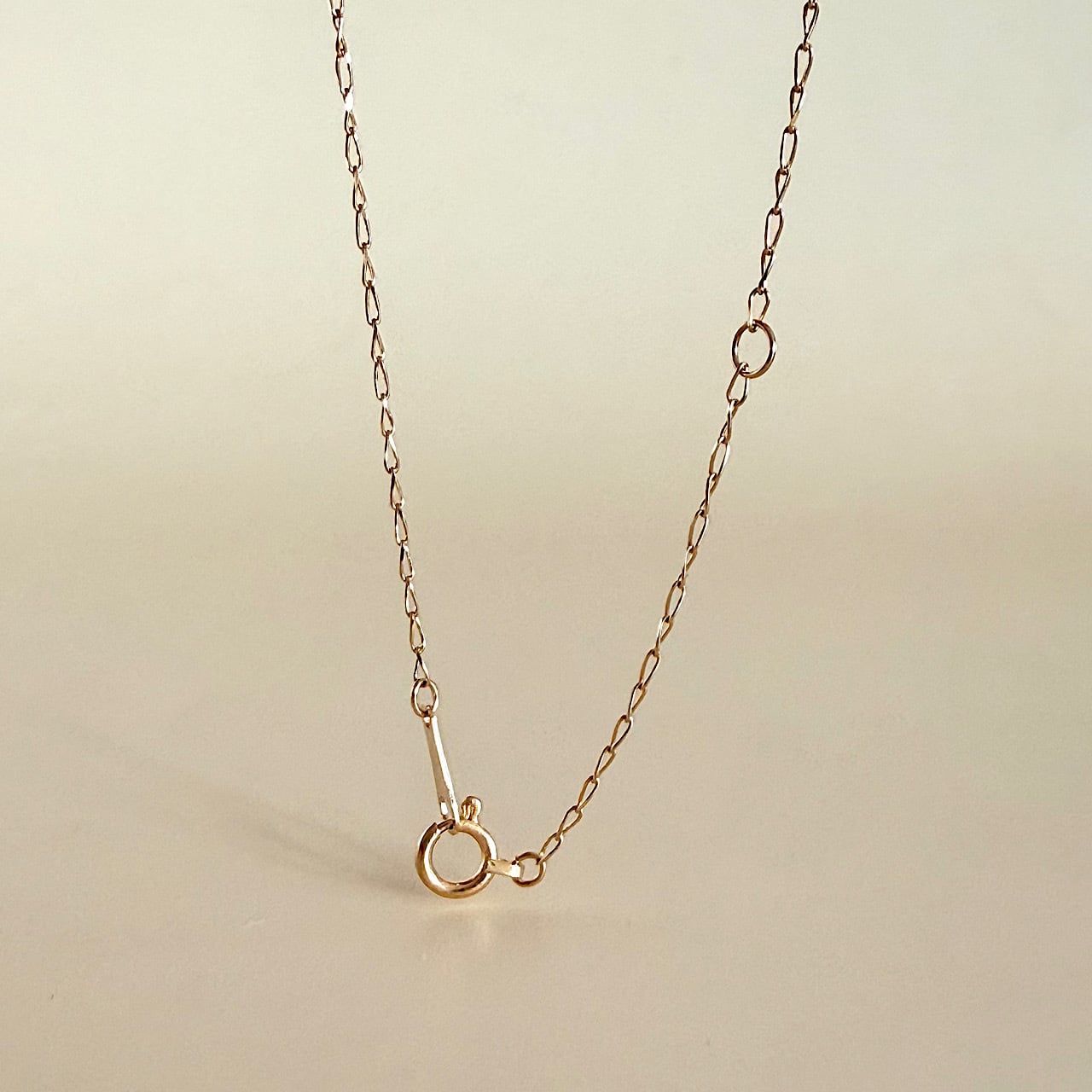 エメラルドカットダイヤモンド ペンダント 0.089ct K18イエロー