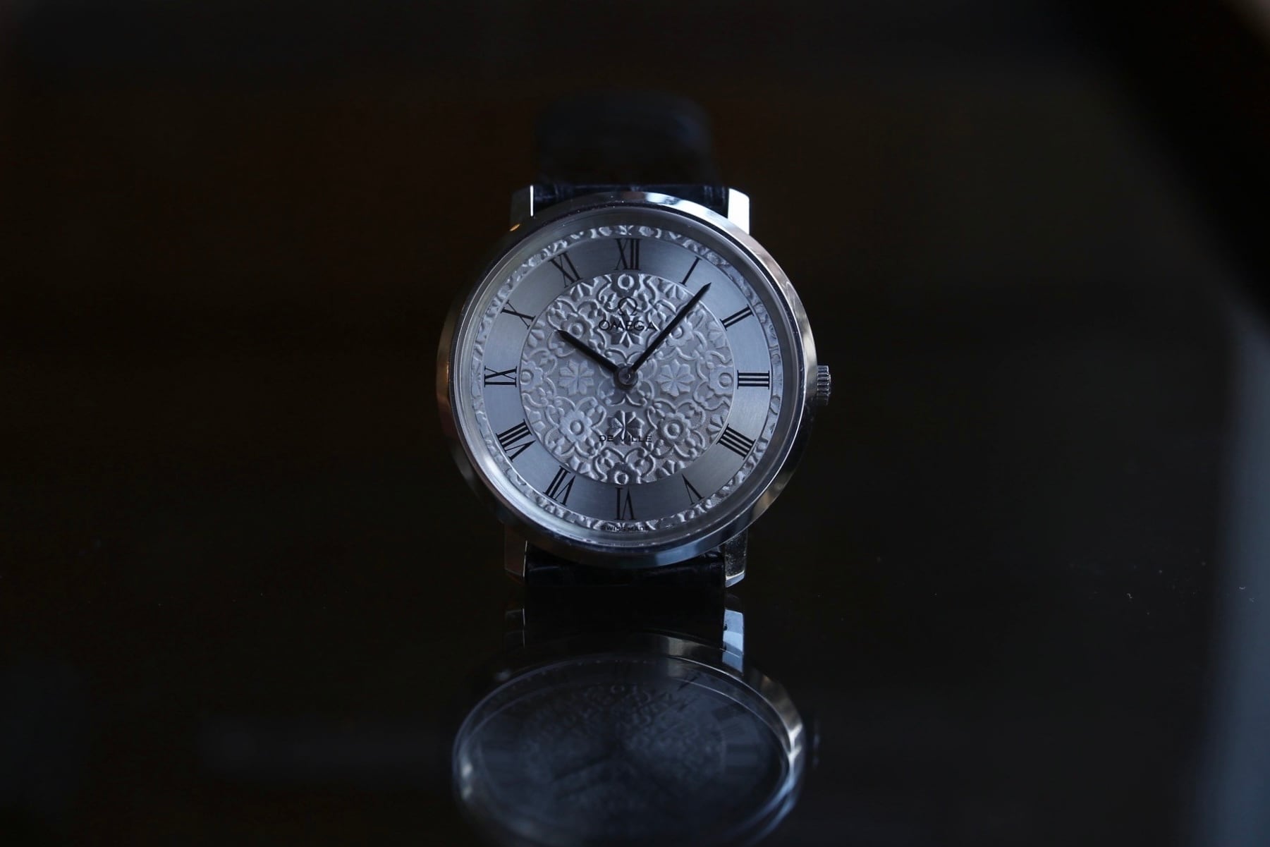 OMEGA】 1973年製 オメガ デビル フラワーレリーフ ノンデイト 手巻き