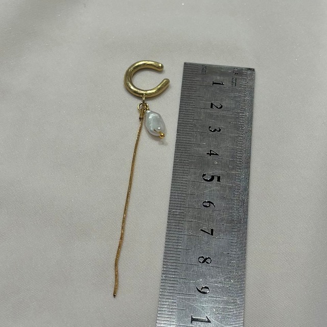 イヤーカフ　B55-28 ①