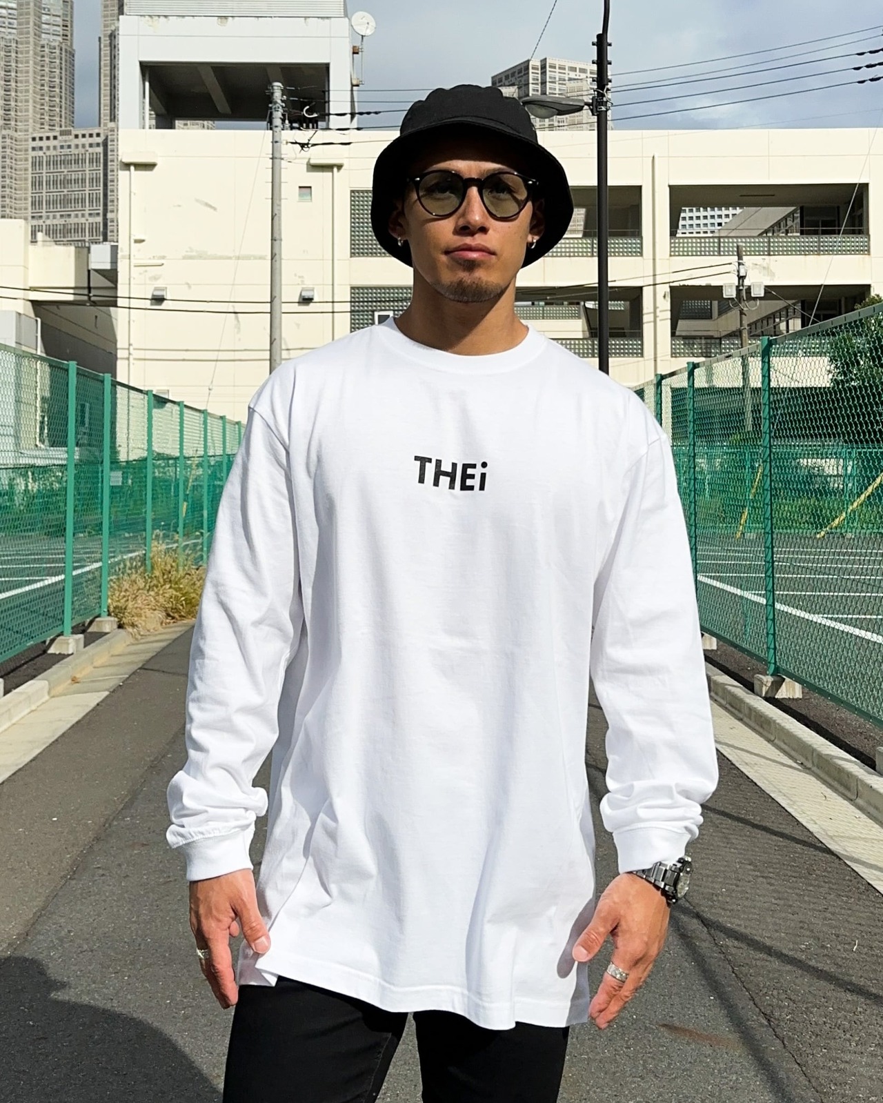 BASIC LONG T-SHIRT - WHITE