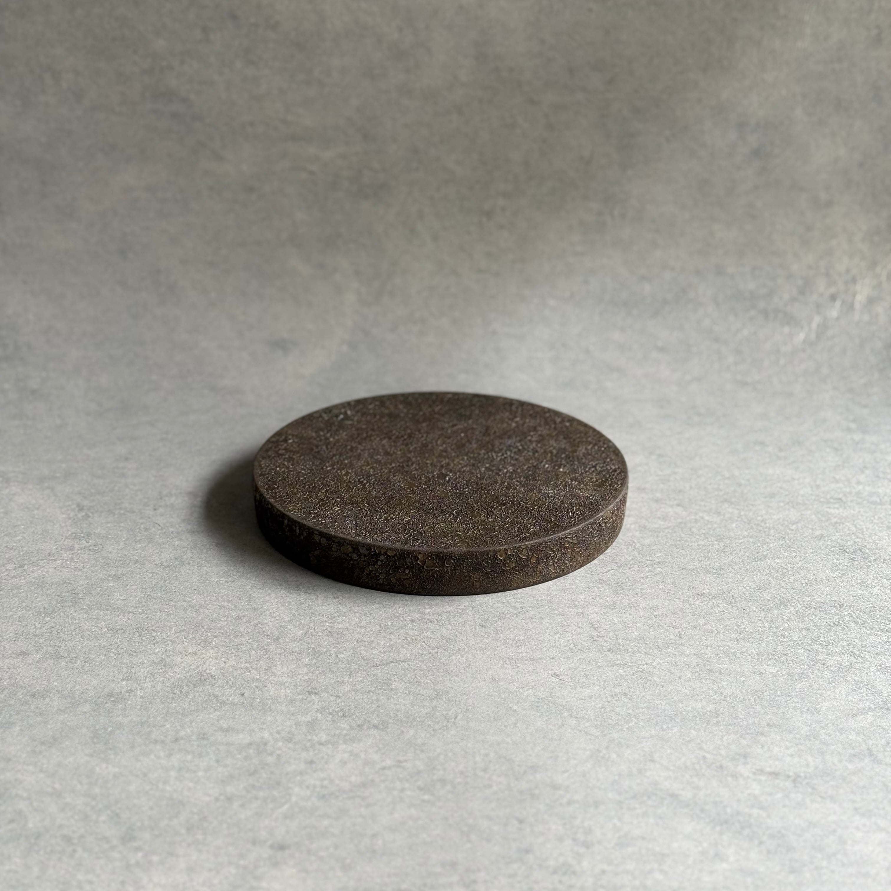 大中和典   台皿