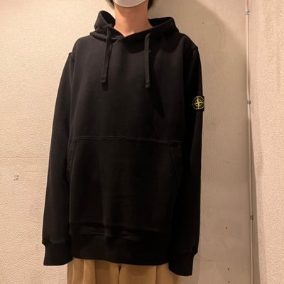 ストーンアイランド stoneisland 未使用 パーカー フーディ 黒 L