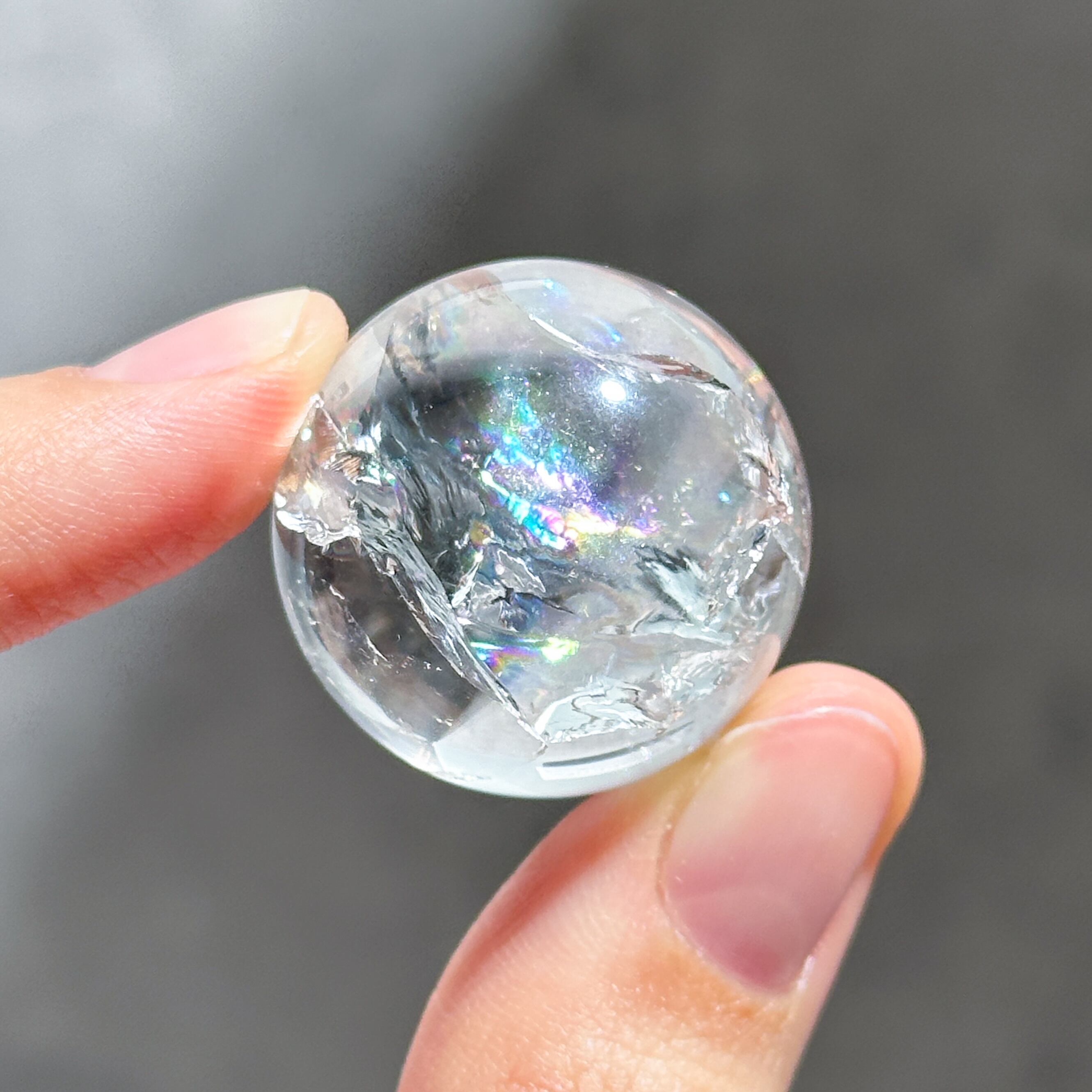 透明感・虹◎クリア(クラック)クォーツ スフィア23◇ Clear quartz ◇ 天然石・鉱物・パワーストーン