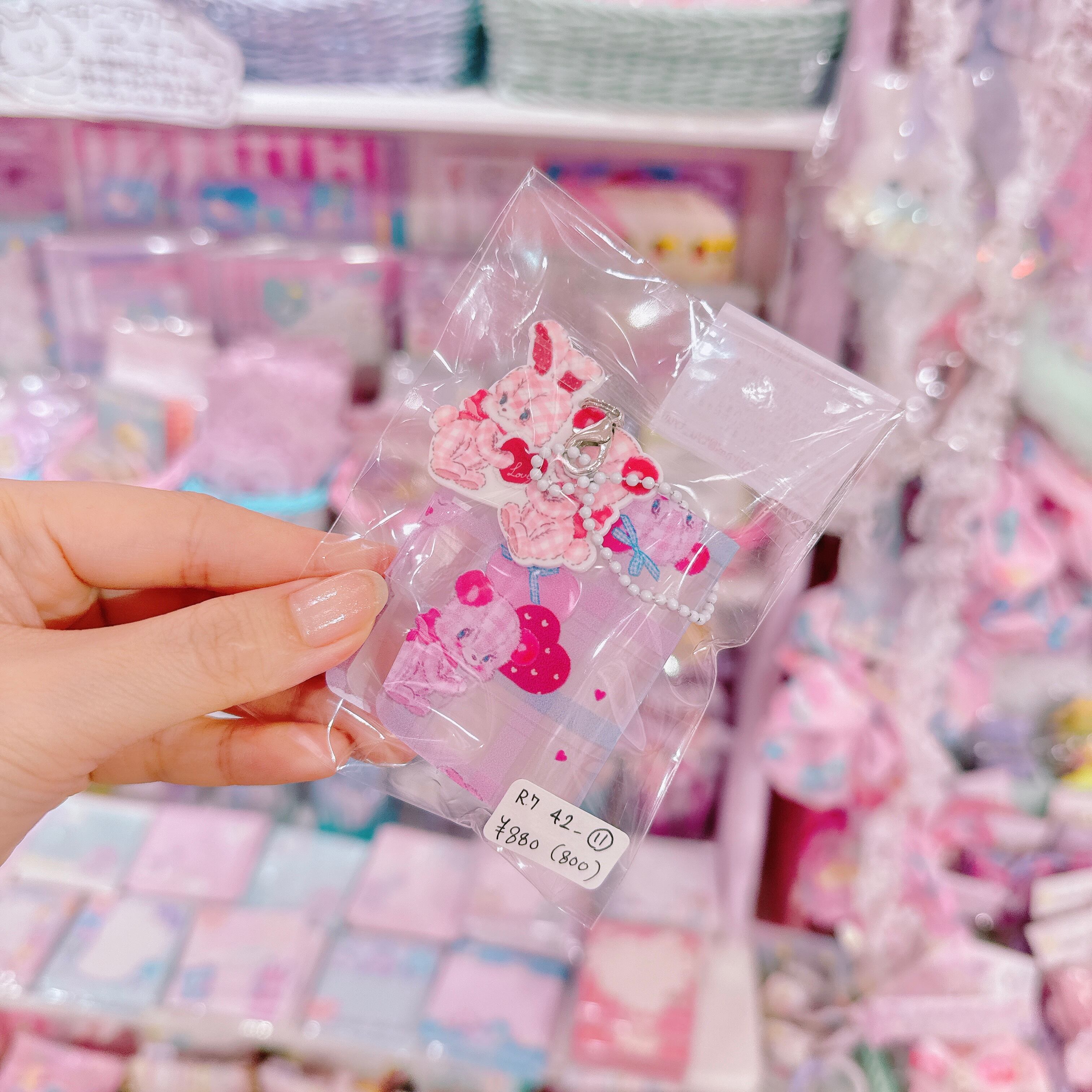 【R7】42-11チャーム付きプチシール帳キーホルダー(台紙6枚)