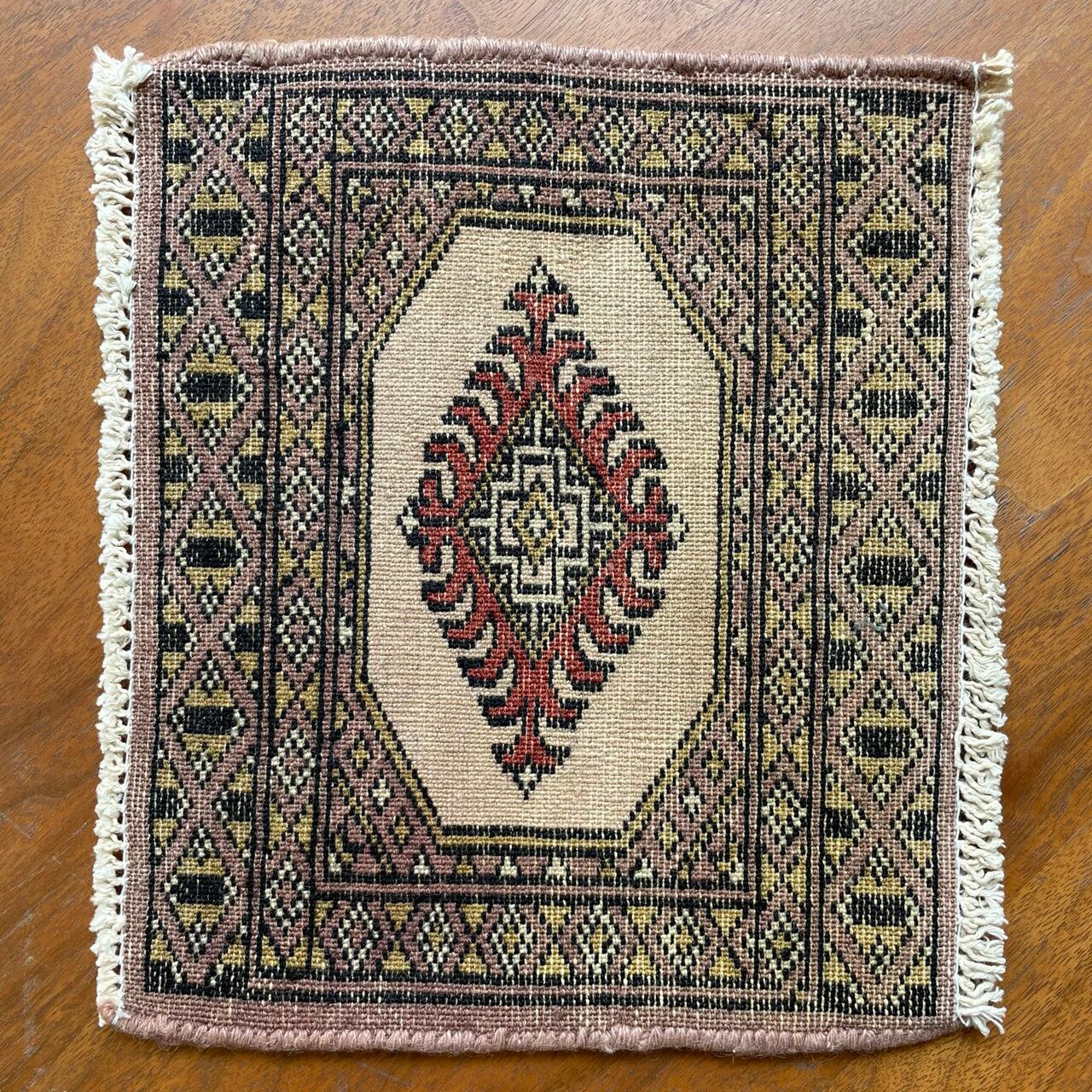 縁取り付き 紋章柄】トルコラグ 111×206 ヴィンテージラグ MS038