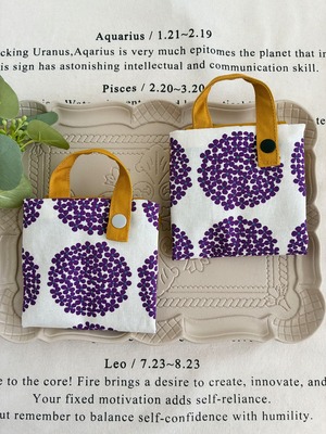 ティッシュケース・ストラップ（ボックスティッシュ詰め替え）