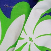 フラダンス 衣装 パウスカート グリーン系 ハレハワイイ 日本製 ティアレ柄 ハワイアンプリント アロハ フラ ダンス レッスン 練習 黄緑 華やか 鮮やか かわいい おしゃれ シングル スカート フレア 軽やか ブルー系 ホワイト系 青 白 フラダンス衣装 ハワイアンカラー アロハ柄 練習着 軽量 かわいいデザイン パウスカートティアレ ハワイ風 おしゃれスカート