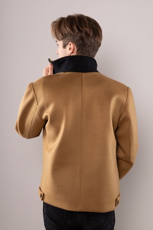 ウクライナ産ウール100%（アルパカ）手刺繍ジャケットコート