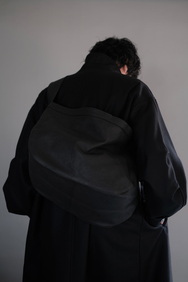 T.T  / LOT.004 NEWSBOY BAG HORSE LEATHER "BLACK"