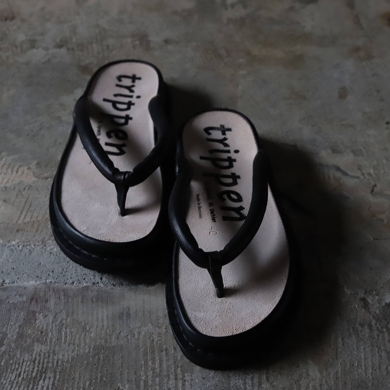 trippen Zori f black-sft | アトマダ寝具店