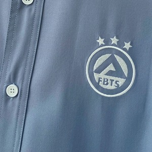 ライトブルーカレッジロゴシャツ　1104