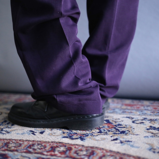 2-tuck tapered silhouette deep violet wide slacks
