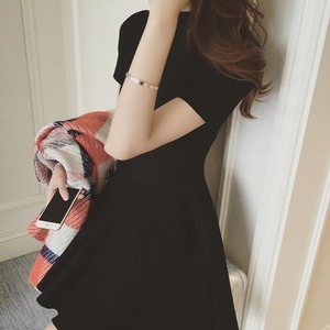 ワンピース ミディアム丈 送料無料 2色 ミニワンピース ショート丈 フレアワンピース 襟付き ハイネックフリル タートルネック 七分袖 袖あり Aライン かわいい 大人可愛い 大人 上品 おしゃれ お洒落 大人可愛い 大人女子 ラブリー キュート ガーリー 主役級 存在感 とろみ感 オフホワイト ベージュ 無地 春 夏 10代 20代 30代学生 デート お出かけ 女子会 休日 パーティー イベント リゾート トレンド 流行