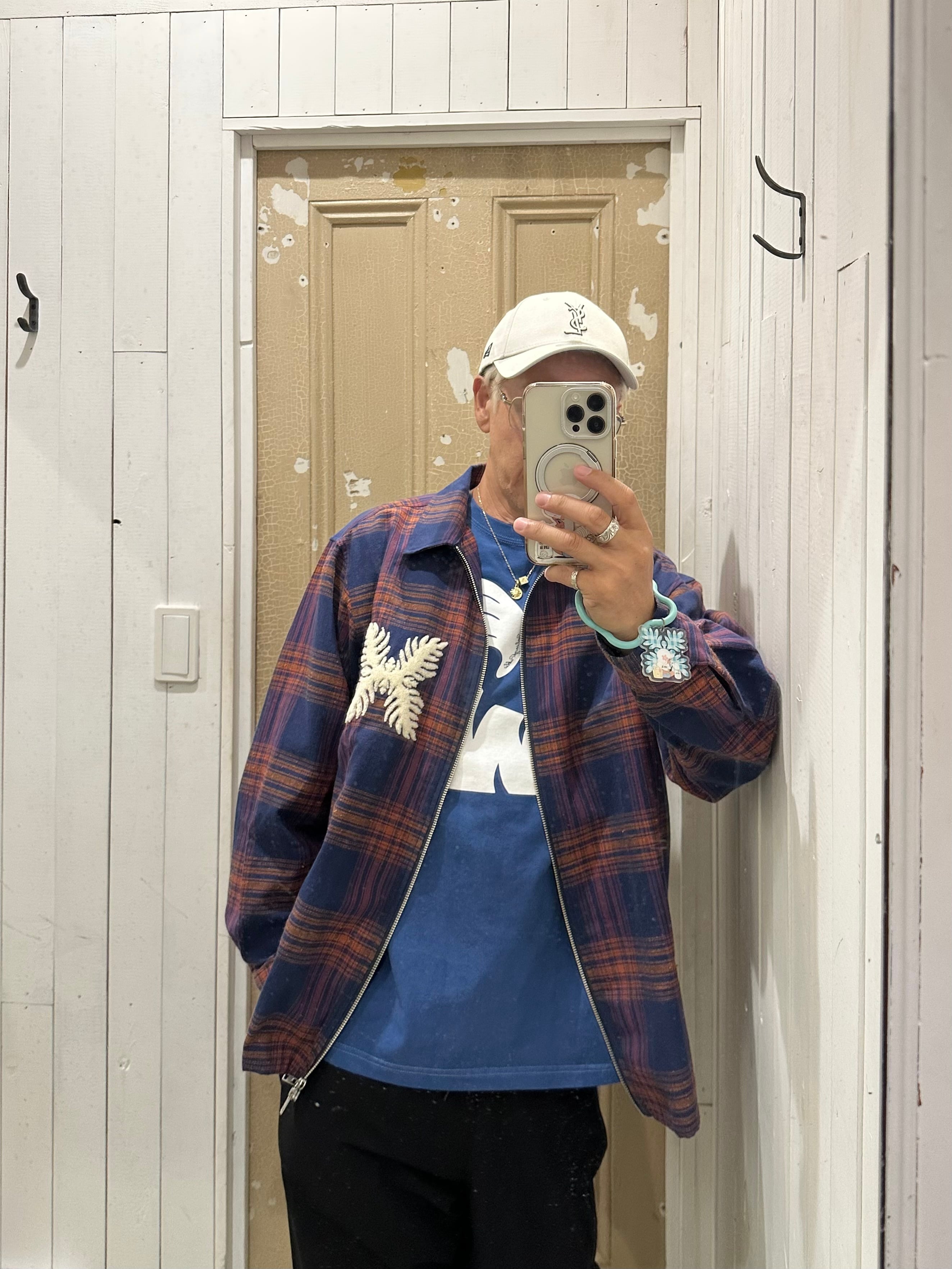 salvagepublic/チェックジップジャケット￥26,000(28,600)