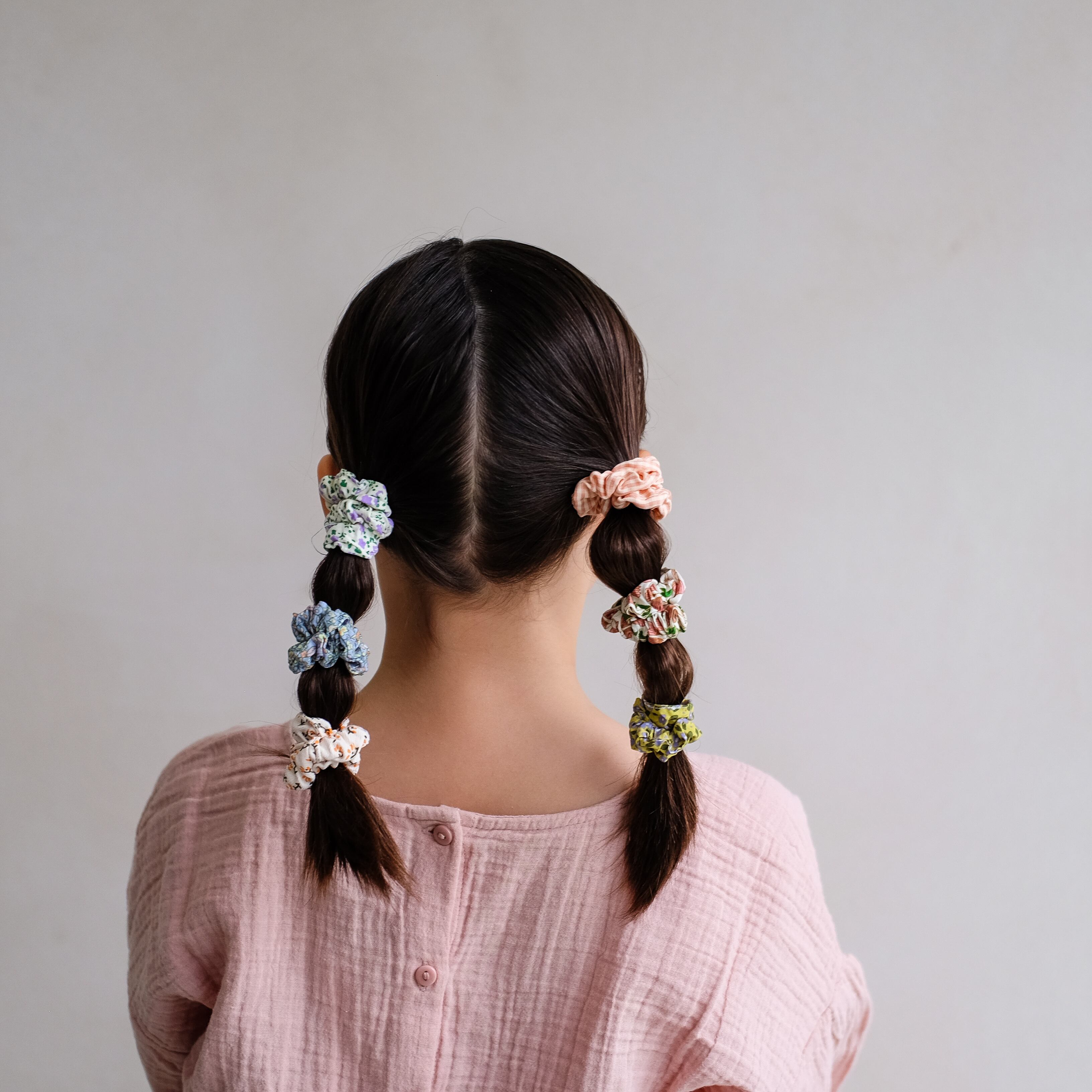 SPRING FLORAL SCRUNCHIES_182029 23