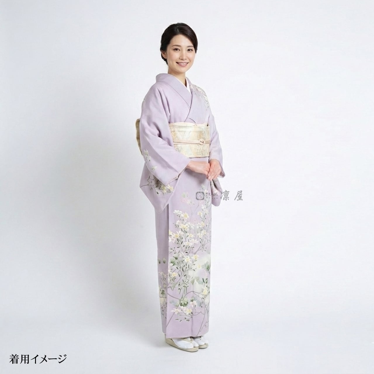 本加賀友禅 訪問着 由水煌人 蔓竜胆文様 紫色 作家物 落款入 正絹 袷 広衿 一つ紋 剣木瓜紋 証紙付き フォーマル 本場加賀友禅染 身丈151cm 加賀友禅 訪問着「奥入瀬」 | きもの処 凛屋 ONLINE SHOP