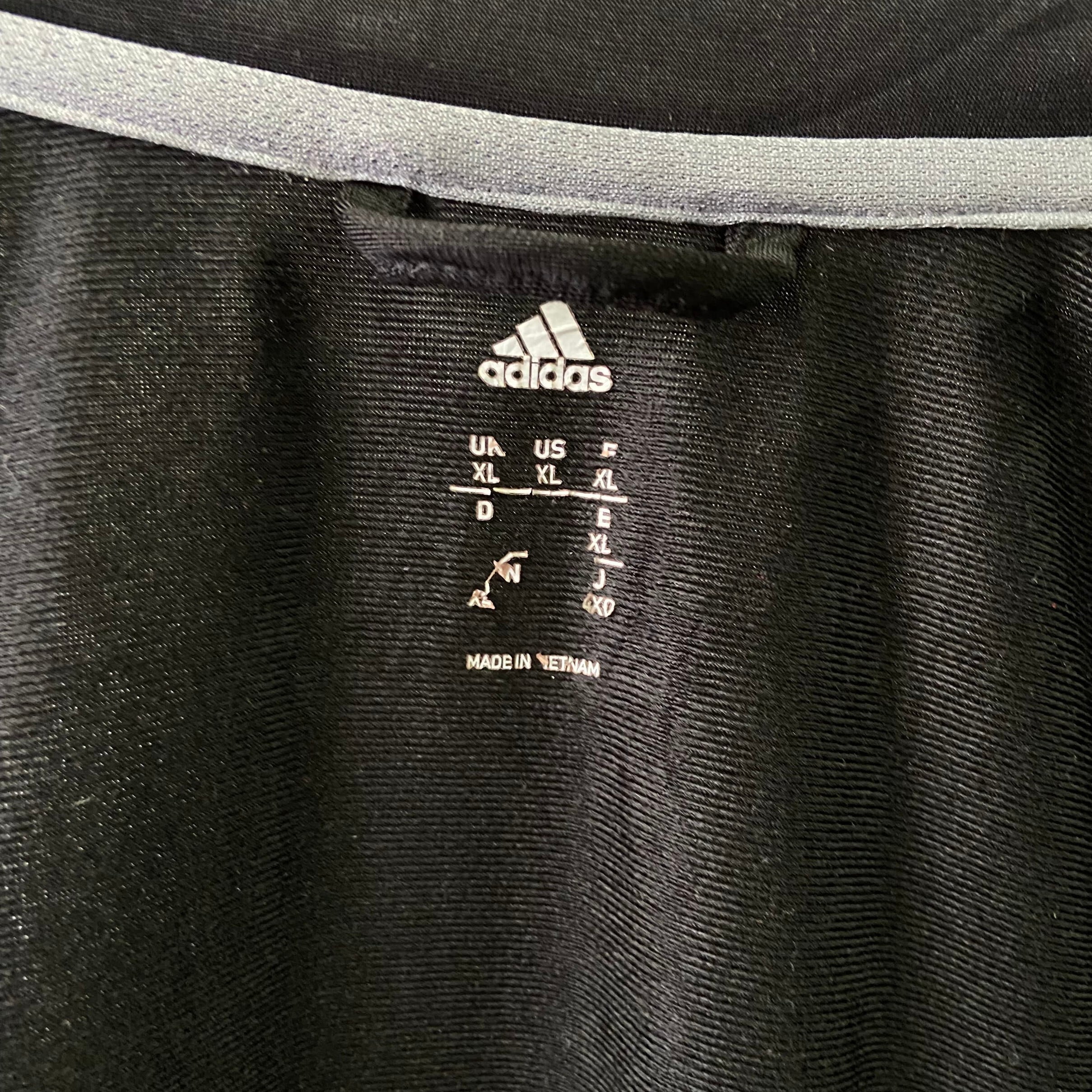 ビッグサイズ adidas アディダス ワンポイントロゴ 袖ライン トラック