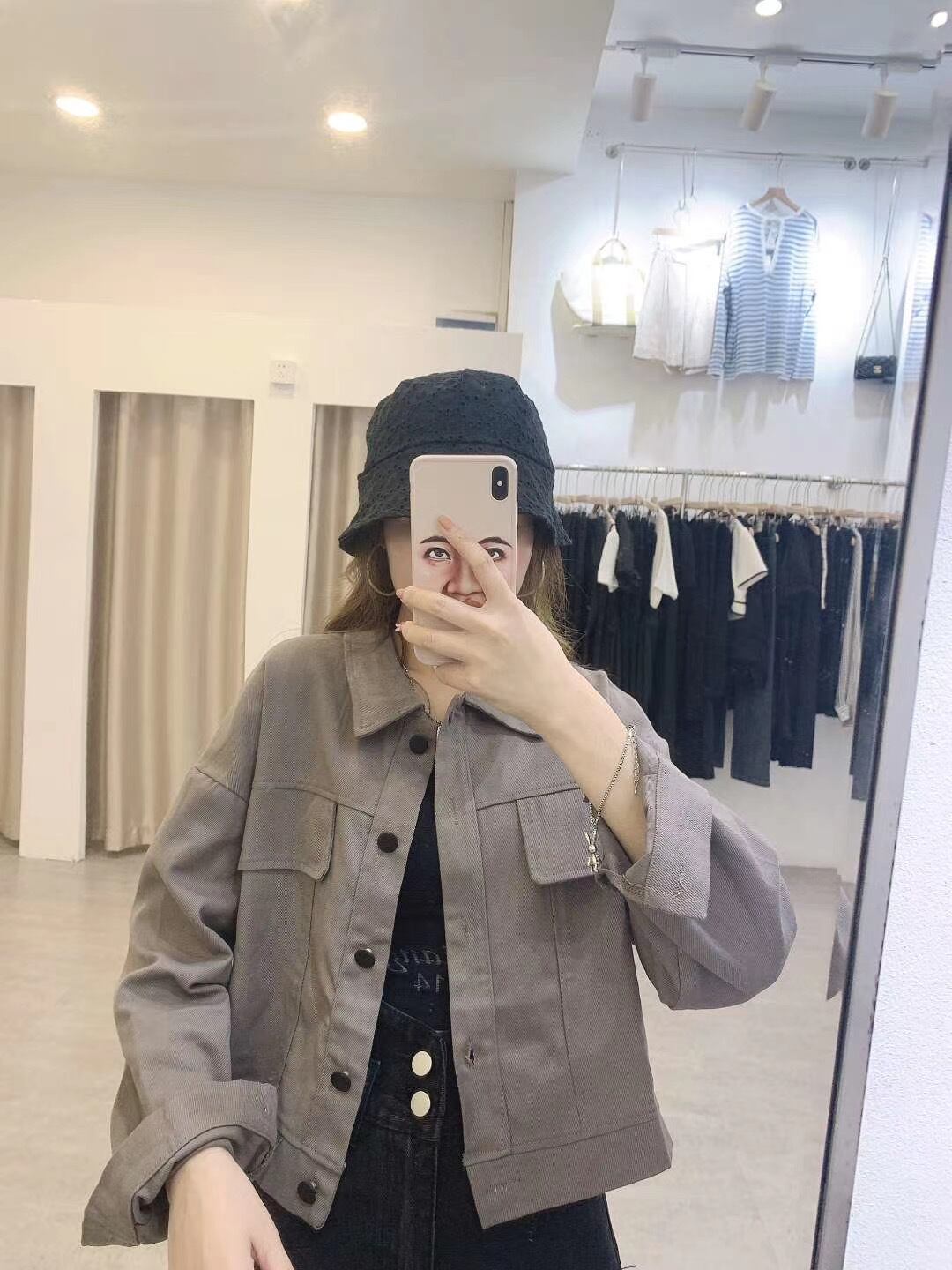 カジュアルミリタリージャケット