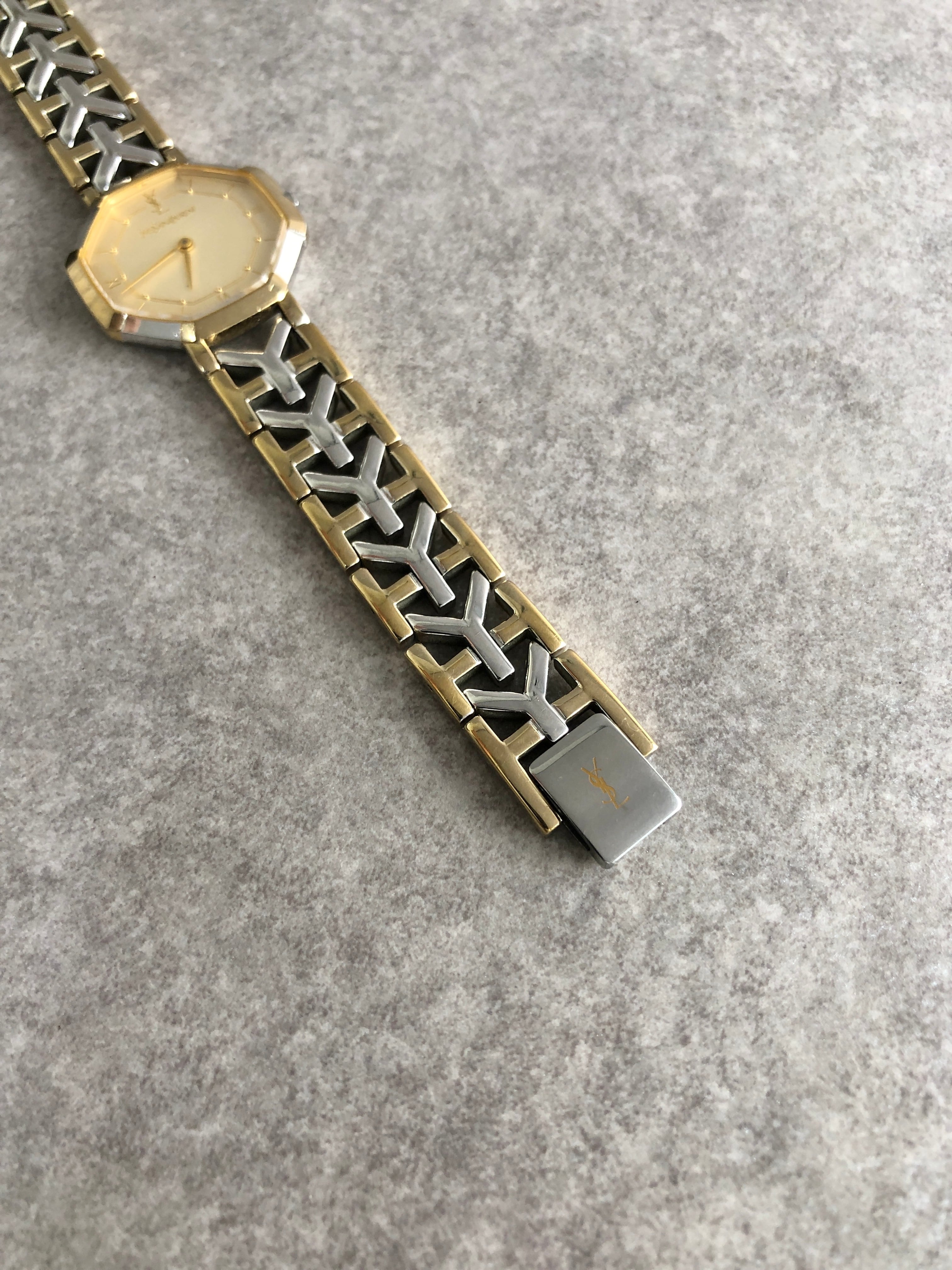 Yves Saint Laurent イヴ・サンローラン 腕時計 ゴールド YSL