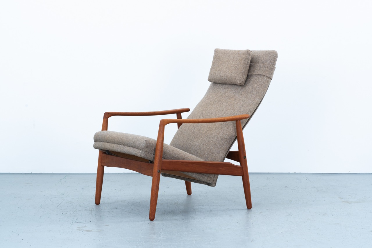 Soren Ladefoged | High Back Easy Chair