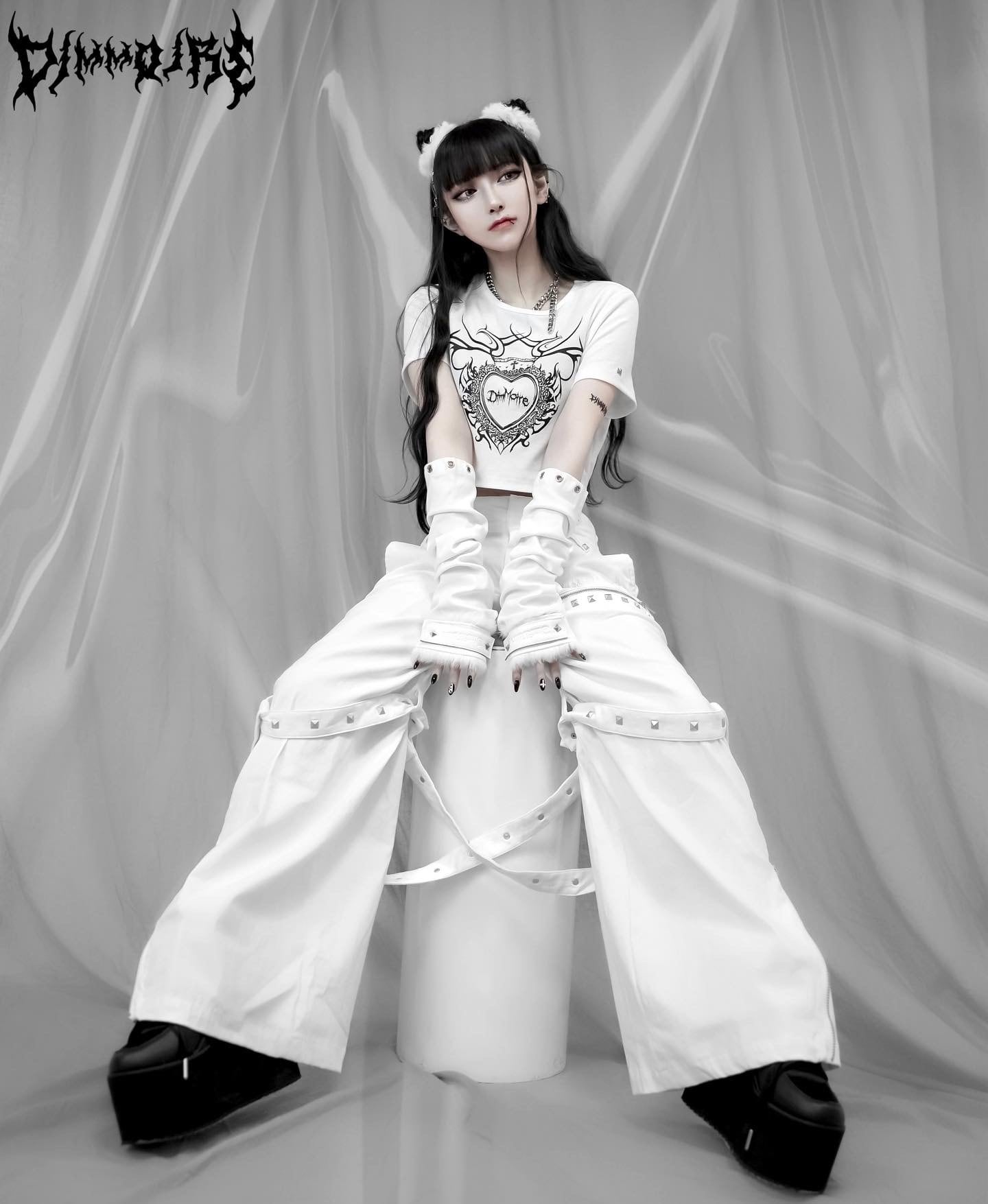 刻印アームカバー【White】 | DimMoire