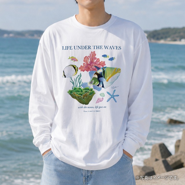 海の生きもの長袖Tシャツ（ムラサメモンガラ）｜LIFE UNDER THE WAVES Model-02