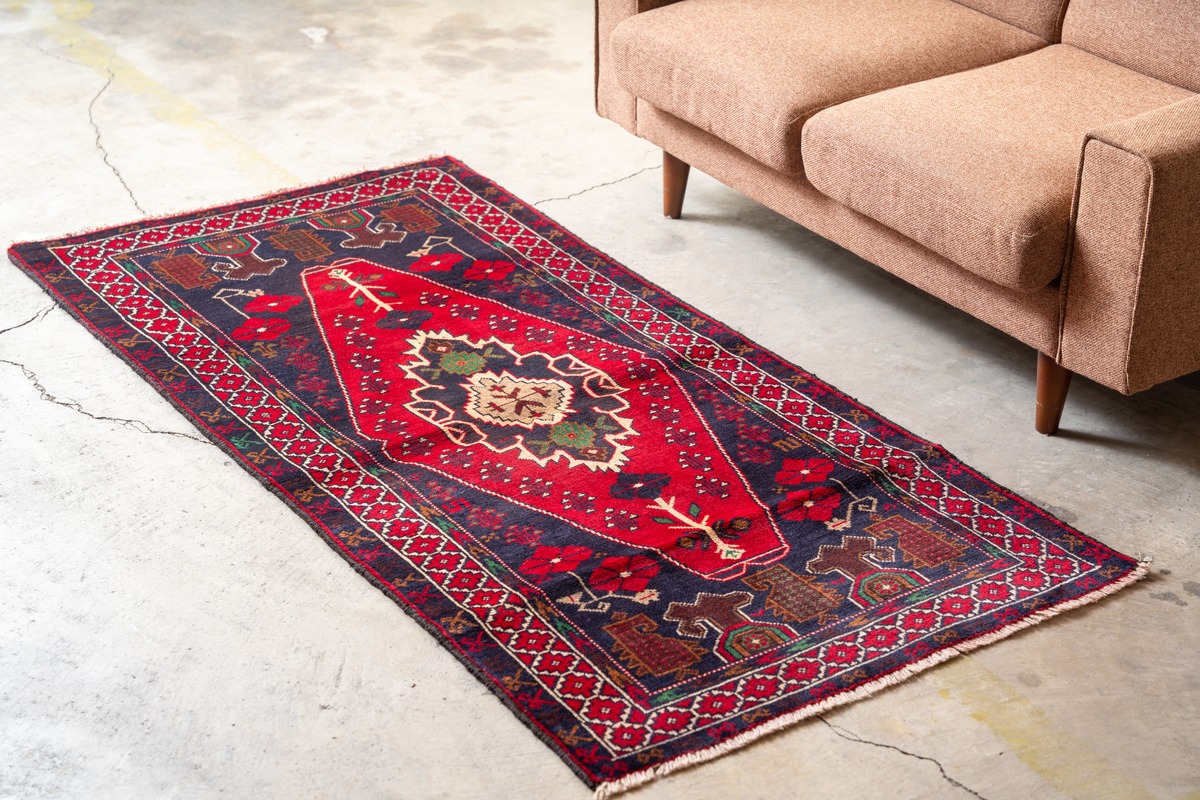 VINTAGE TRIBAL RUG Afghanistan 481 Phi Market.21