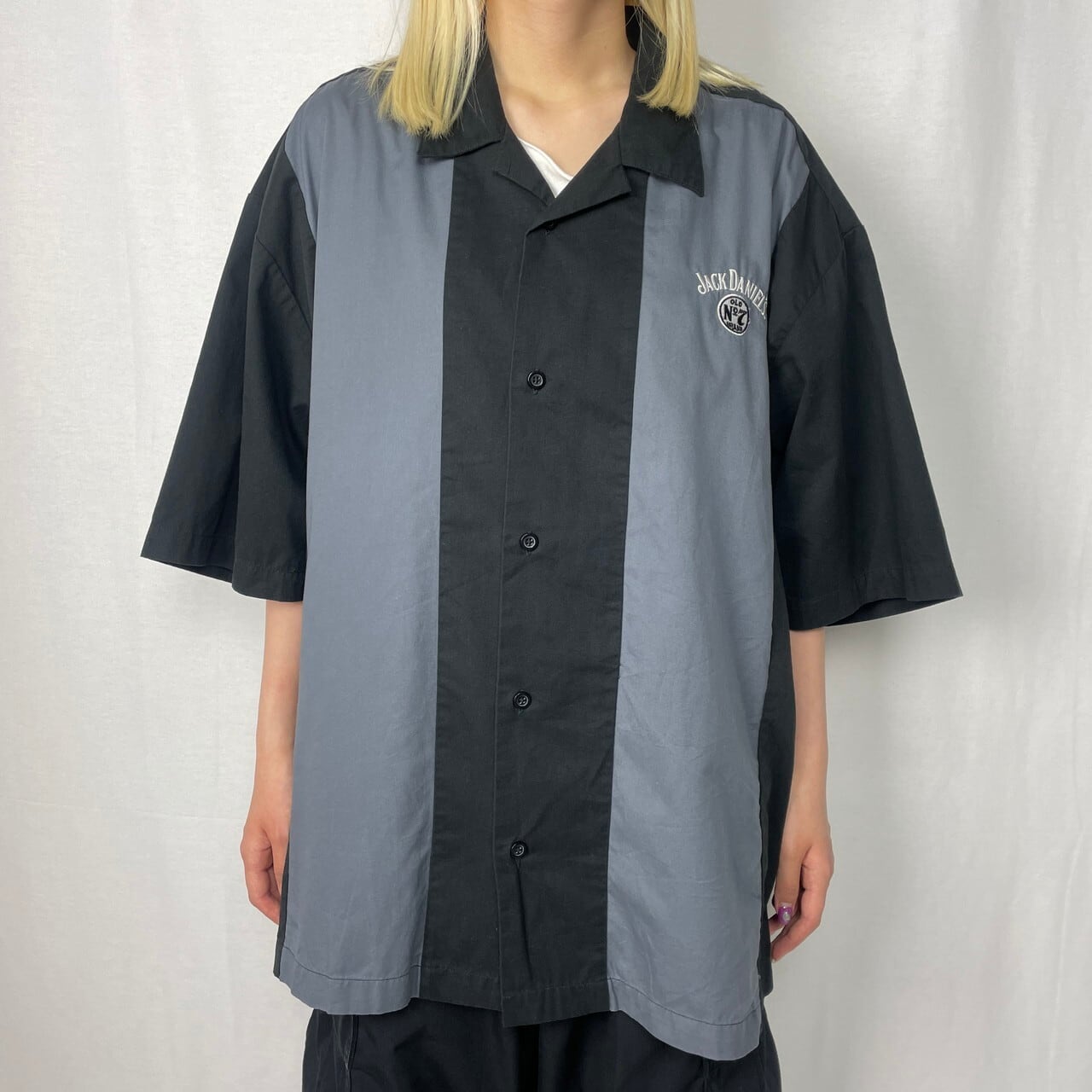 希少　新品　タグ付き　バーンズ ボーリングシャツ サイズL 希少 新品 タグ付き バーンズ ボーリングシャツ サイズL 希少 新品