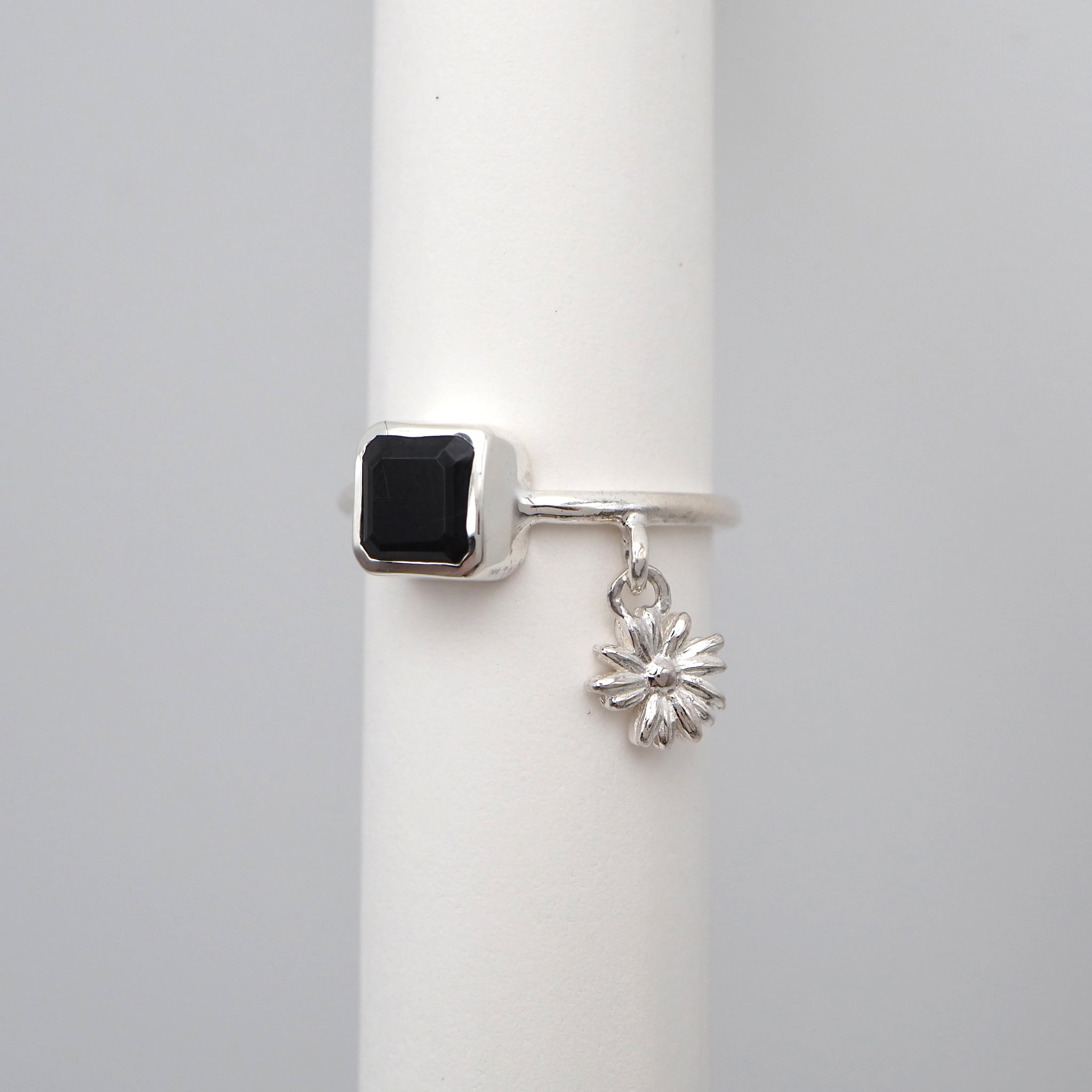 Ring | nanagu