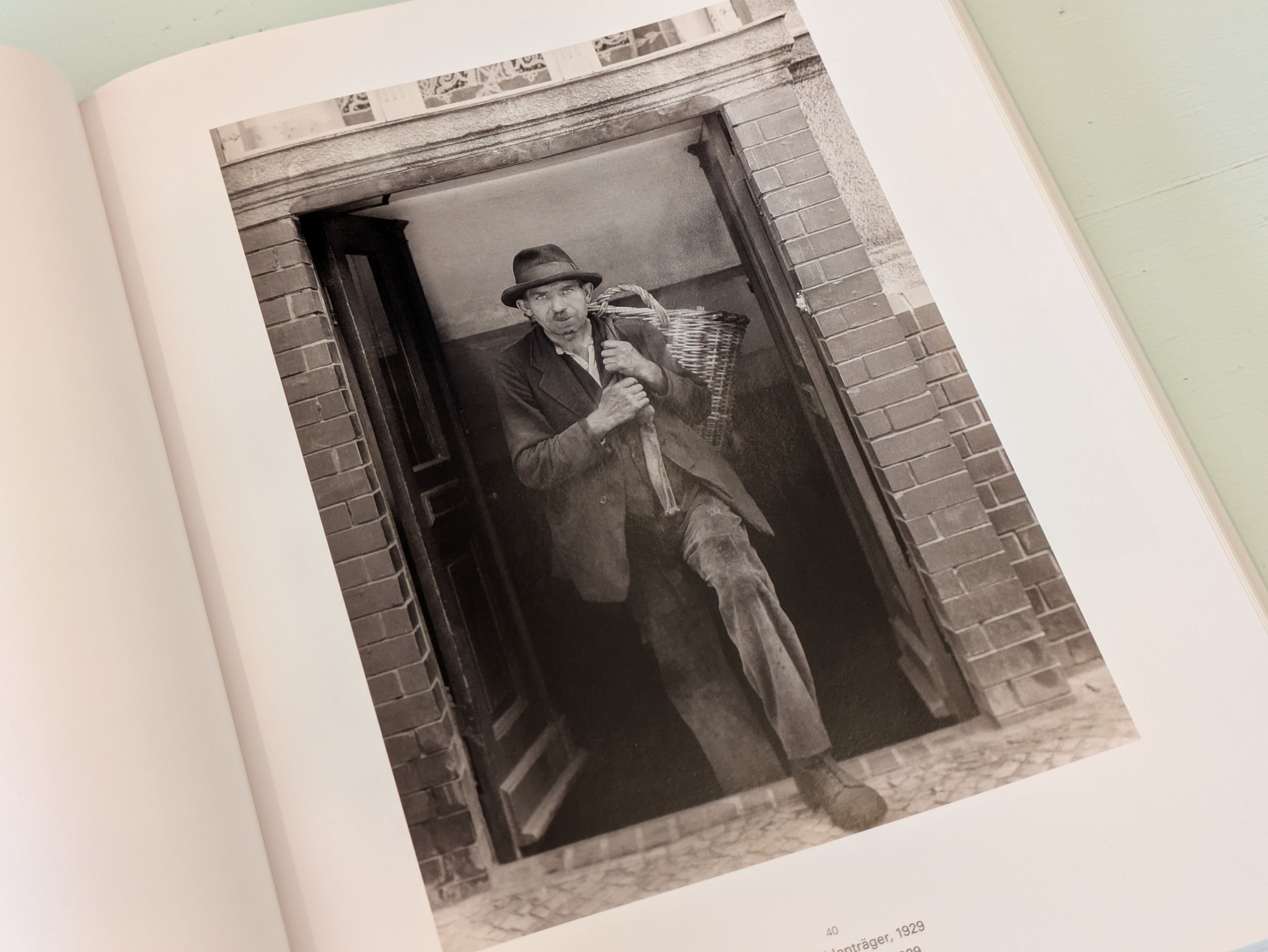 August Sander : Masterpieces / アウグスト・ザンダー | Photobooks